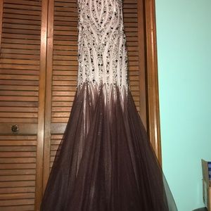 Terani Couture Evening Gown Sz 8. No alterations.